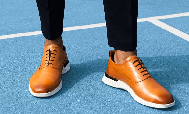 Mens shoes that feel like sneakers online