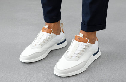 Mens Crossover™ Victory Trainer White / White  View 2