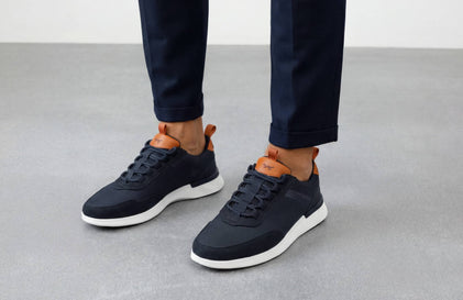 Mens Crossover™ Victory Trainer Navy / White  View 2