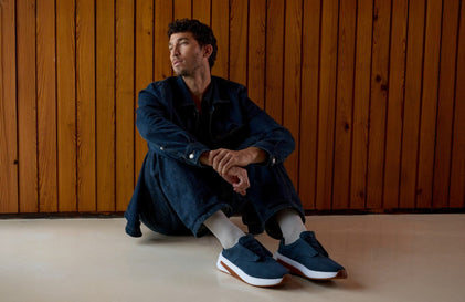 Mens SuperCrossover™ Navy / White  View 2