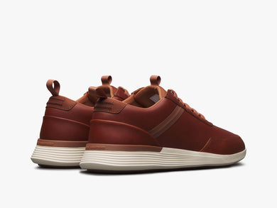 Mens Crossover™ Victory Trainer caramel-off-white  View 153