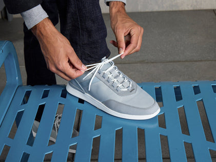 Mens Crossover™ Victory Trainer Gray / White  View 2