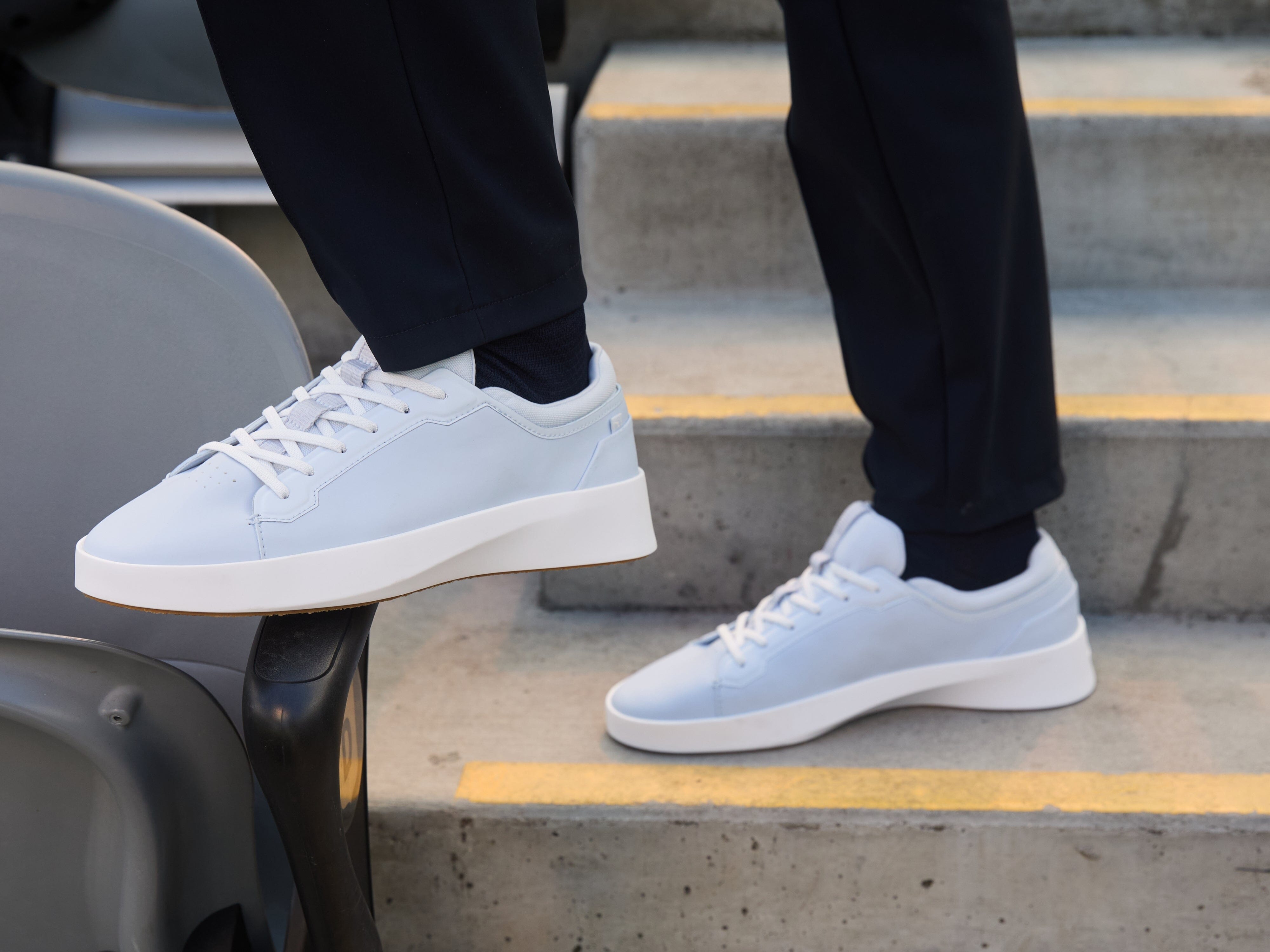 Cruise™ Lo Sport | A Sleeker Sneaker | WOLF & SHEPHERD – Wolf