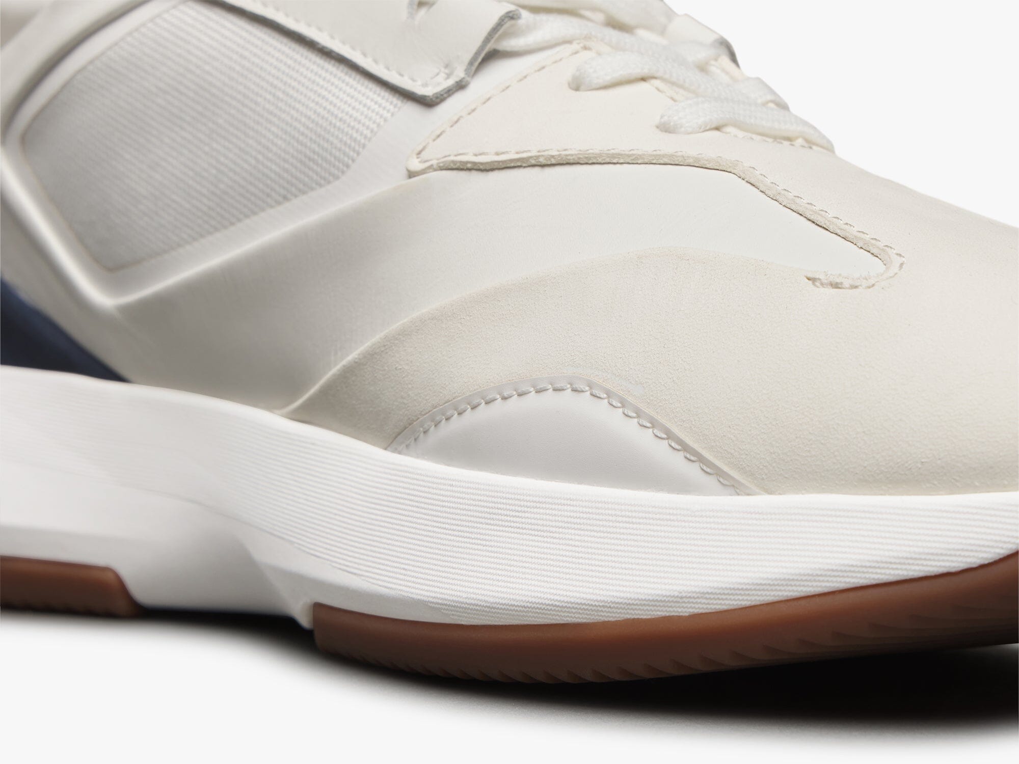 (取寄) メンズ マラソン トレーナー Wolf & Shepherd men Marathon Trainer White Marathon Trainer | The Ultimate Dress Sneaker | WOLF & SHEPHERD