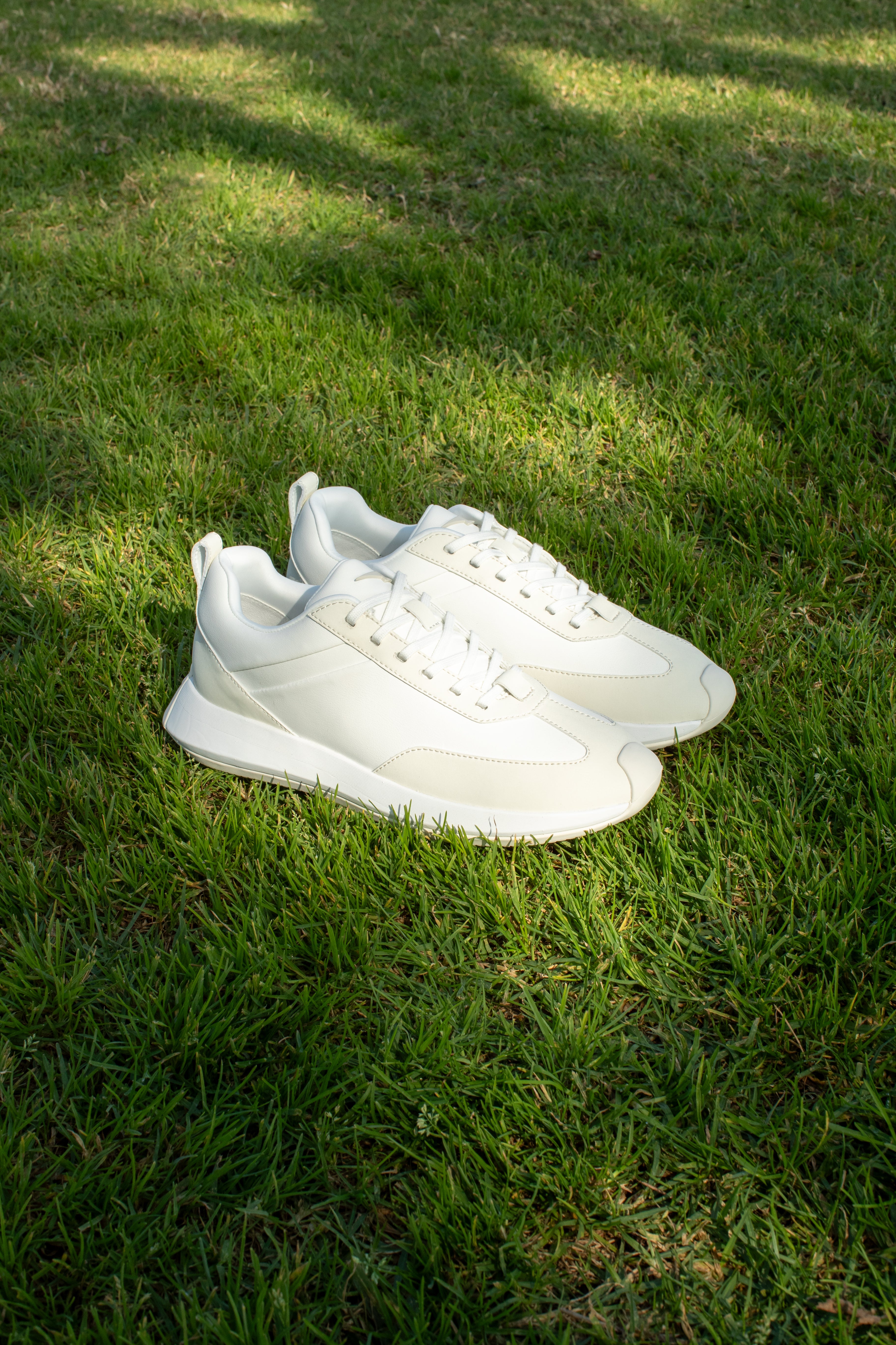 Marathon - Women's Sporty Luxury Shoe – Wolf & Shepherd