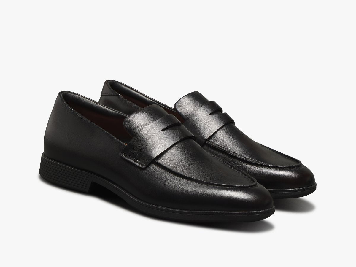 Capital Loafer in black